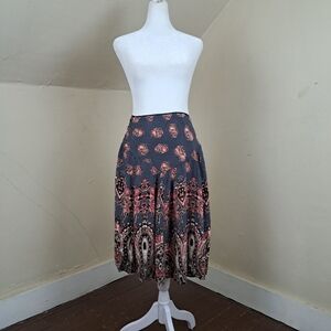 Lola P. Grey Paisley Flowy Skirt Elastic Waist Size XL